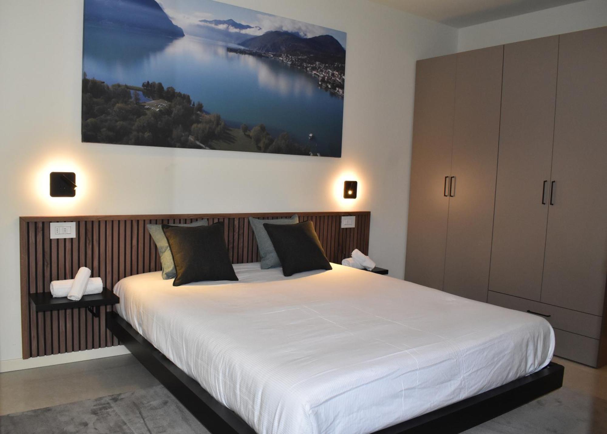 Apartment Baia Delle Rose Via Roma 111 Costa Volpino
