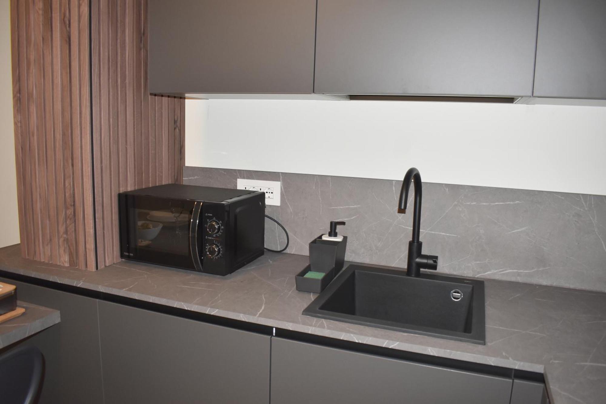 Apartment Baia Delle Rose Via Roma 111 Costa Volpino