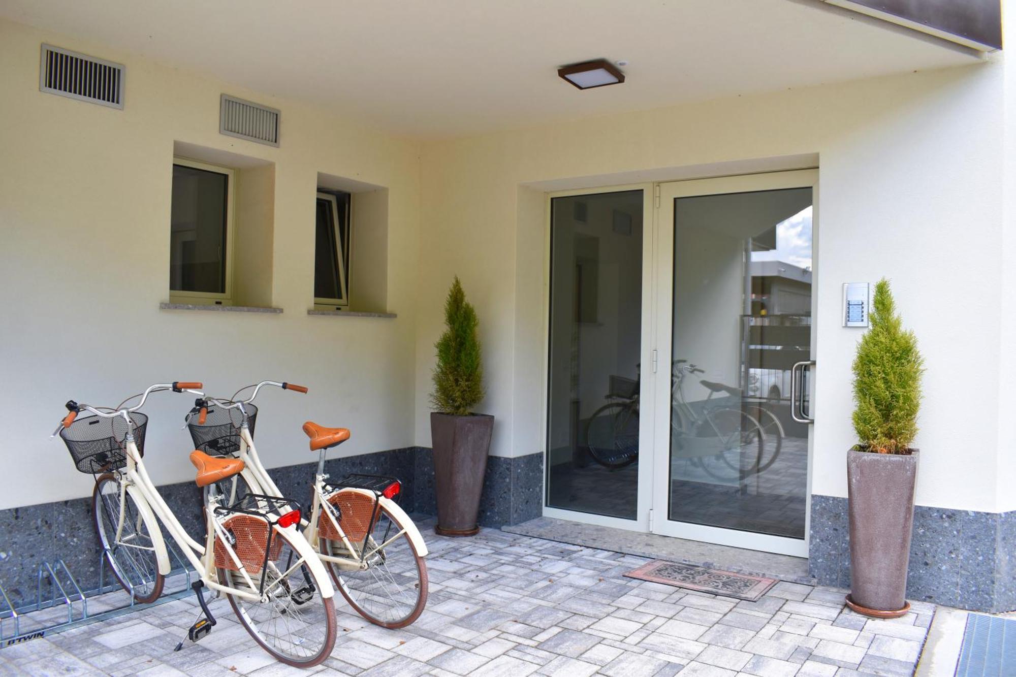 Apartment Baia Delle Rose Via Roma 111 Costa Volpino